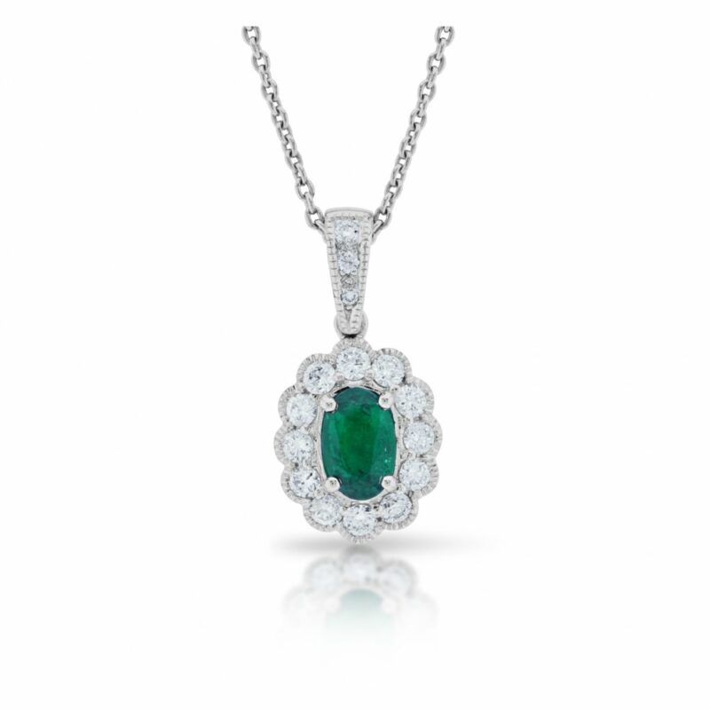 18ct gold oval emerald diamond cluster pendant