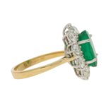 18ct Gold Emerald Diamond Cluster Ring