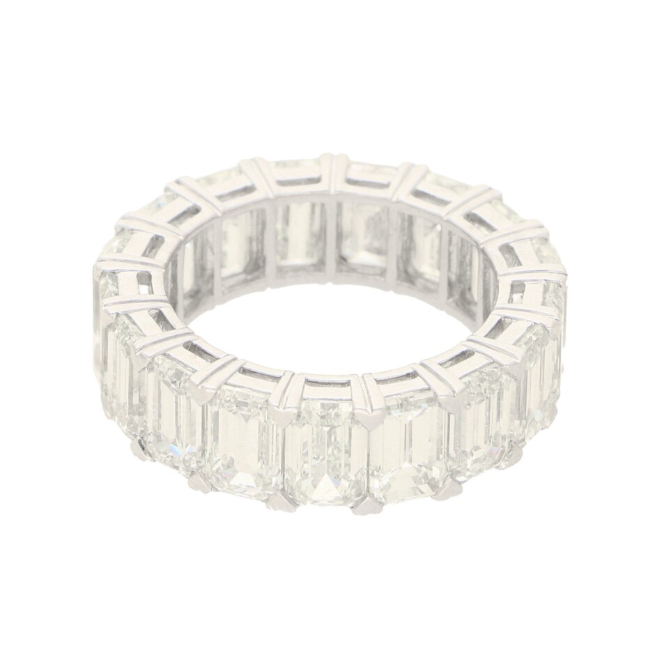 12.53ct Emerald-Cut Diamond Full Eternity Ring in Platinum
