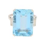 Art Deco 17ct Aquamarine and Diamond Cocktail Ring in Platinum