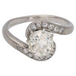 Antique Solitaire Diamond Engagement ring