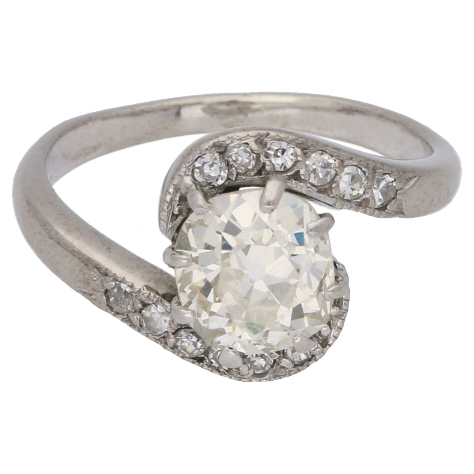 Antique Solitaire Diamond Engagement ring