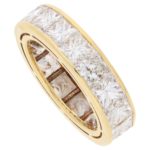 Princess Cut Full Eternity in Yellow Gold