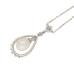 18ct gold pearl diamond pear drop necklace