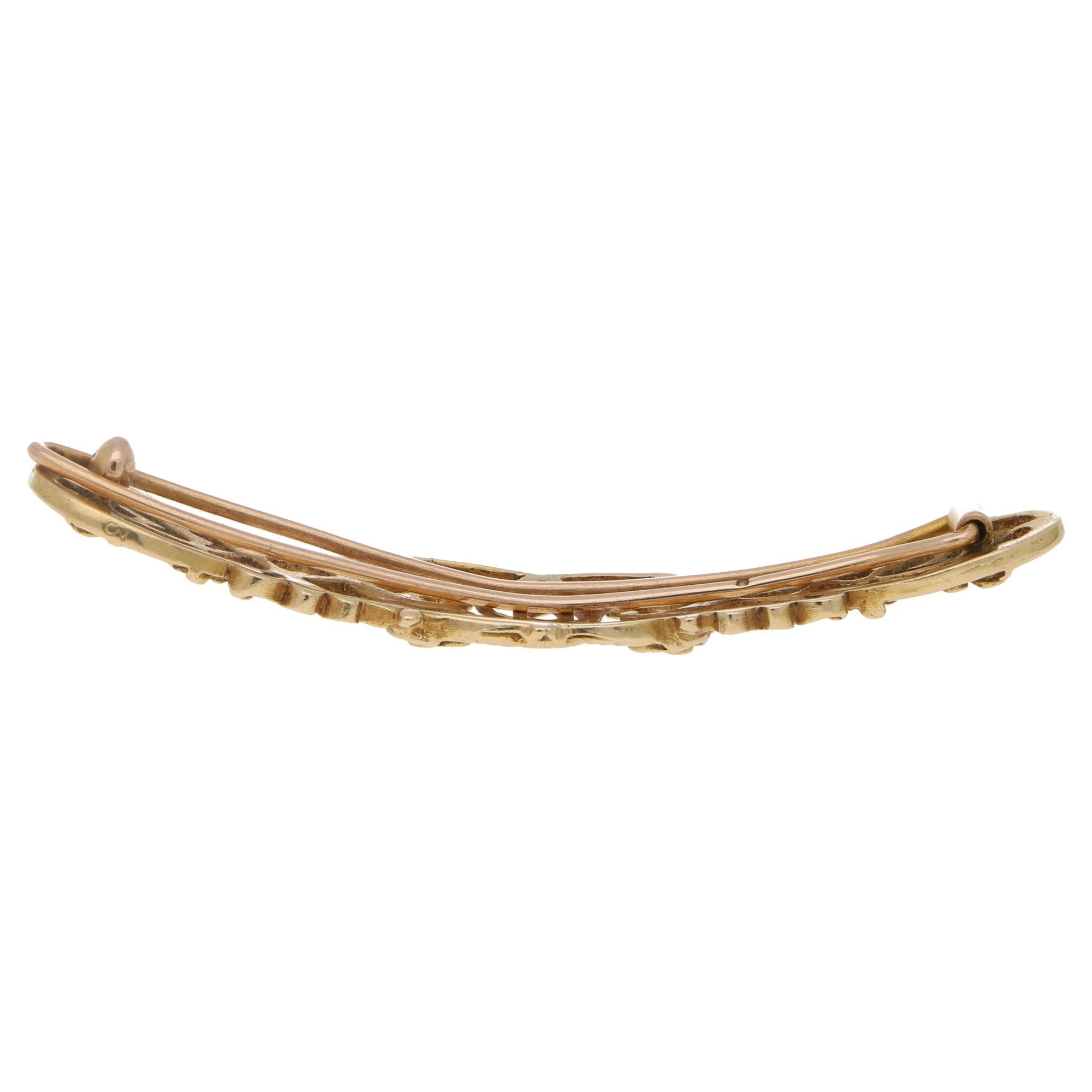 14ct gold bull bear tie pin at Susannah Lovis Jewellers