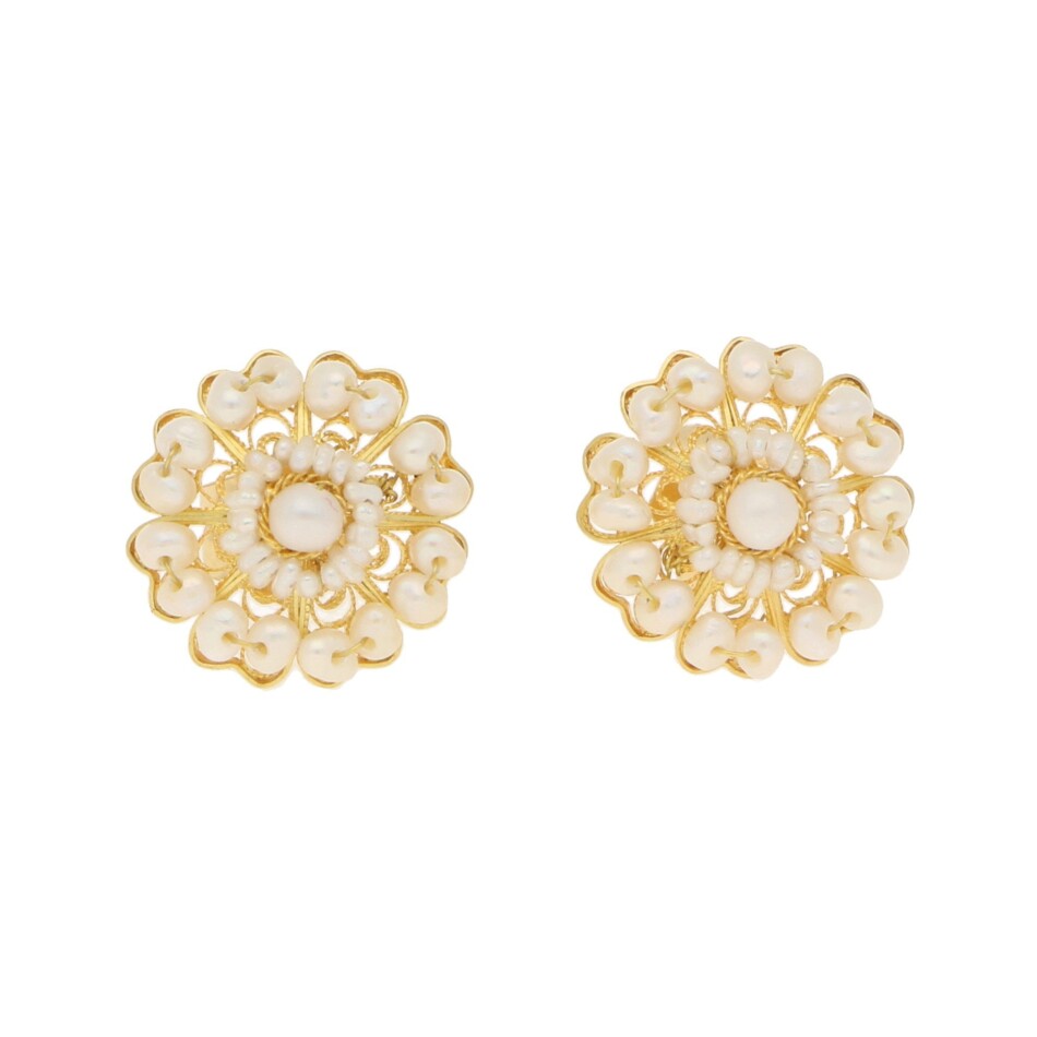 Seed Pearl Cluster Stud Floral Earrings in Yellow Gold Filigree