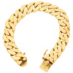 Cuban Link Chain Bracelet in Yellow Gold