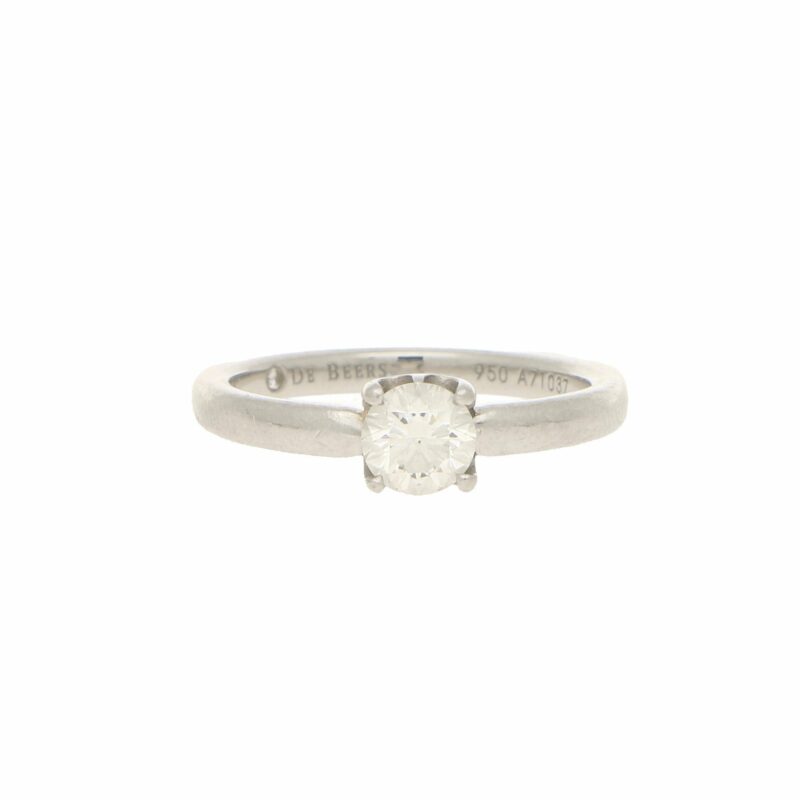 De Beers Signature Solitaire Diamond Ring in Platinum