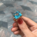 1950's aquamarine and diamond cocktail ring set in gold