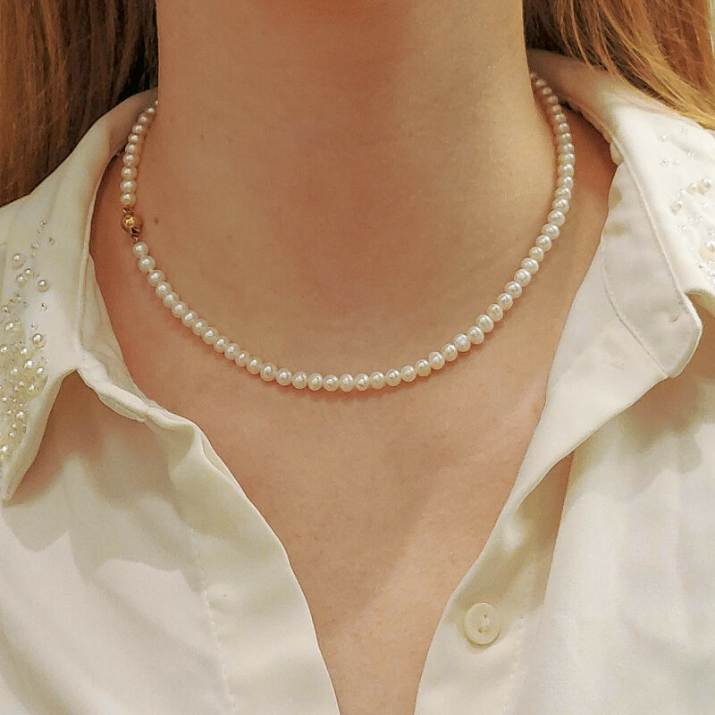 Single row freshwater pearls