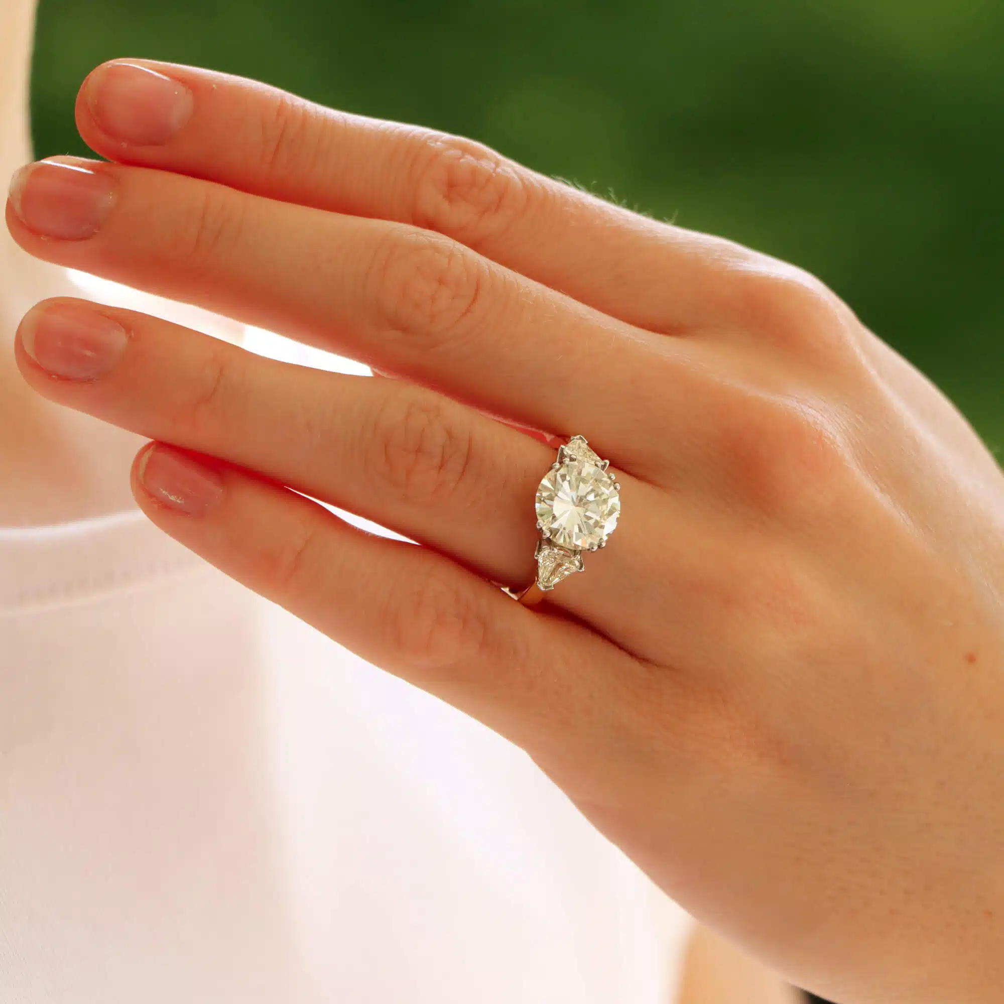 Contemporary 3.75ct Round Brilliant-Cut Diamond Three-Stone Ring
