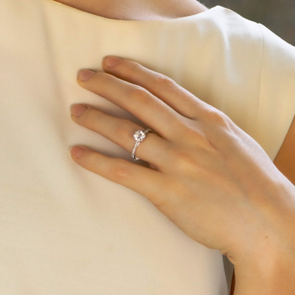 Diamond Solitaire Ring with Claw-Set Shoulders in White Gold