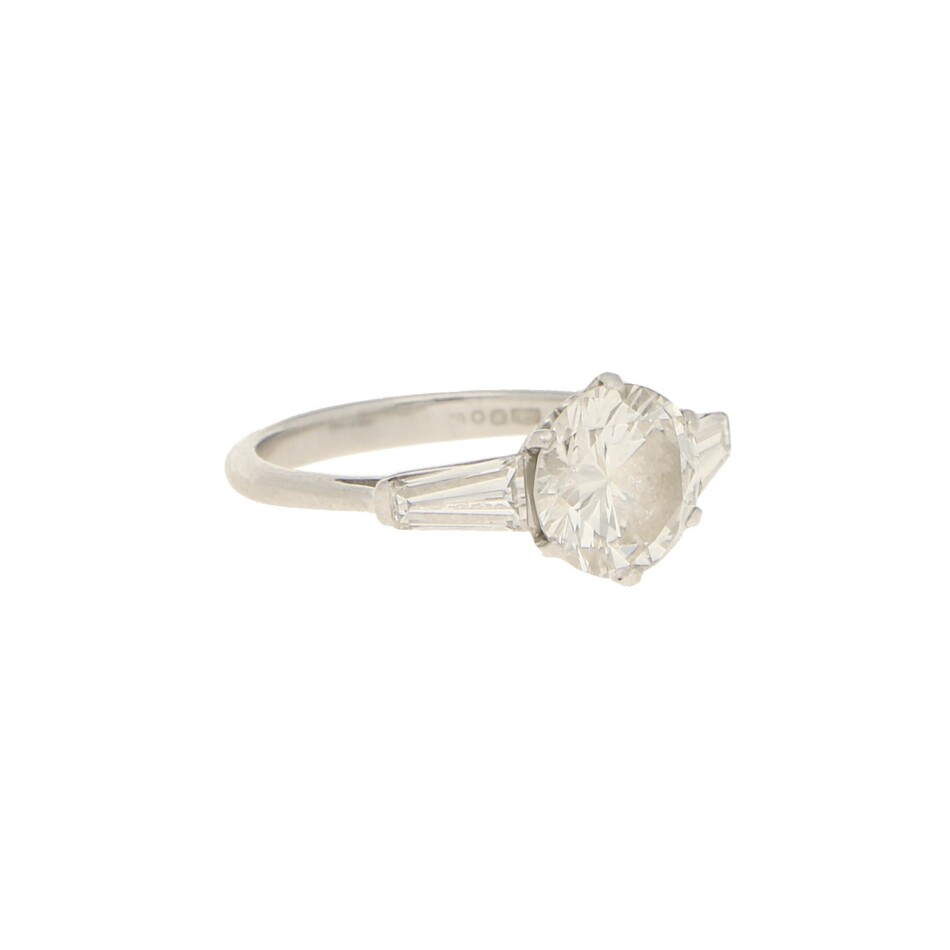 1.85ct Diamond Solitaire Ring With Baguette Shoulders Platinum