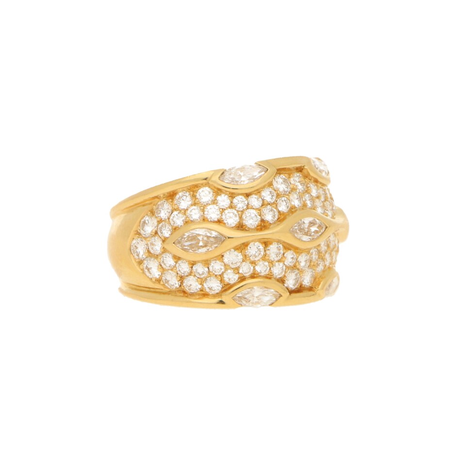 Chaumet Paris Marquise Diamond Bombe Ring