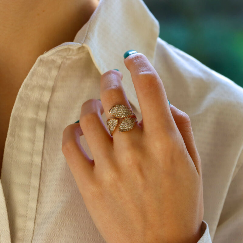 Diamond Leaf Ring in Rose Gold