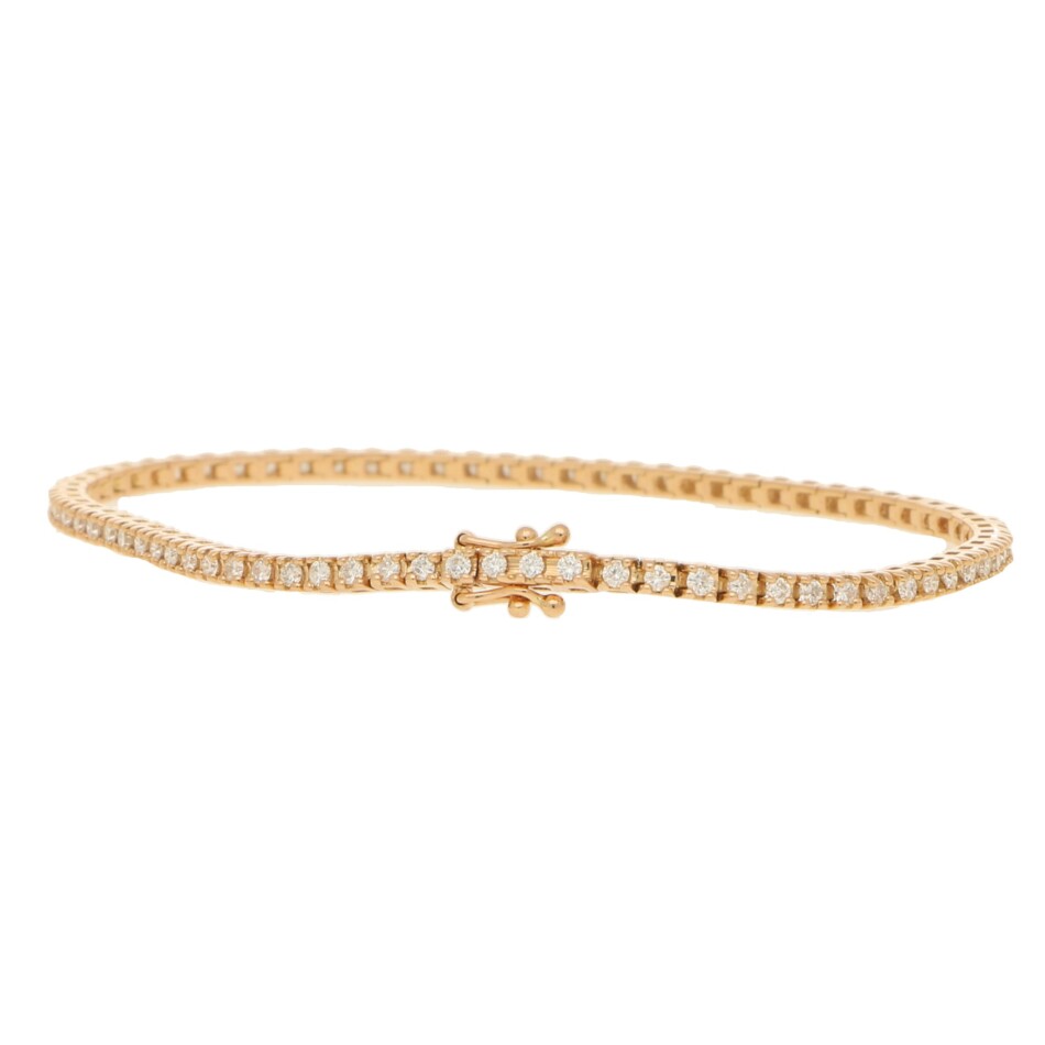 Diamond line bracelet in 18k rose gold.