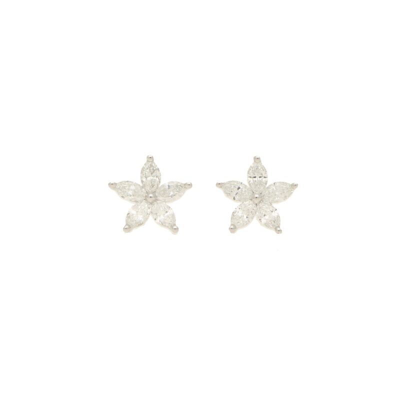 Diamond star earrings in 18K white gold