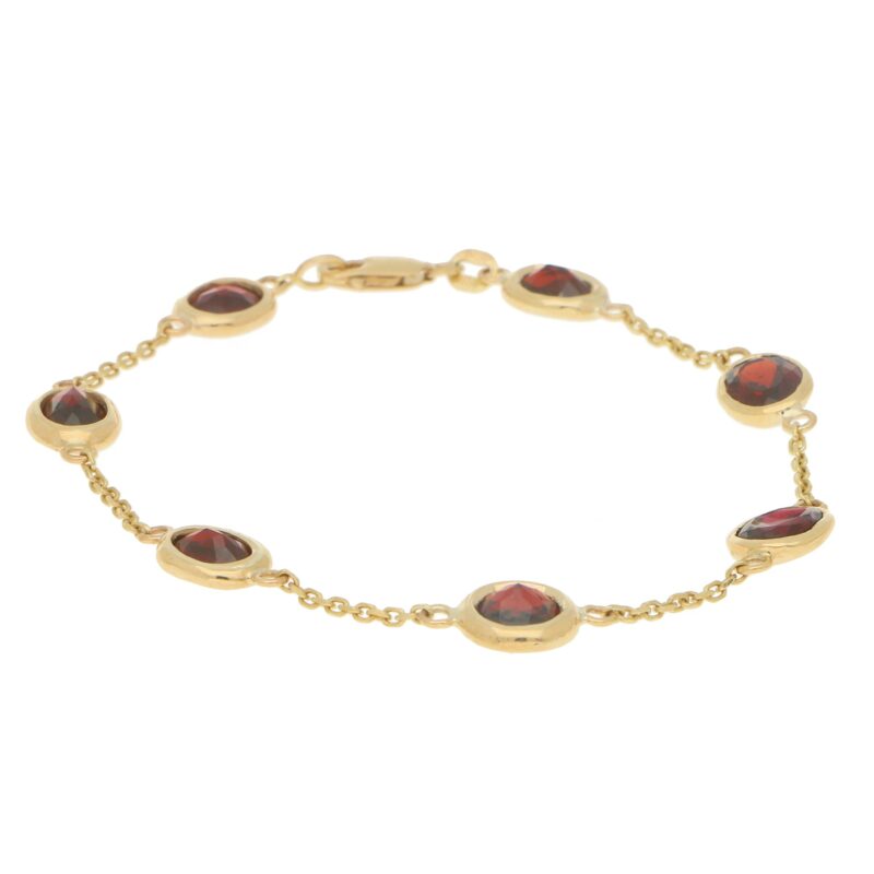 Red Garnet Spectacle Bracelet in 9k Yellow Gold