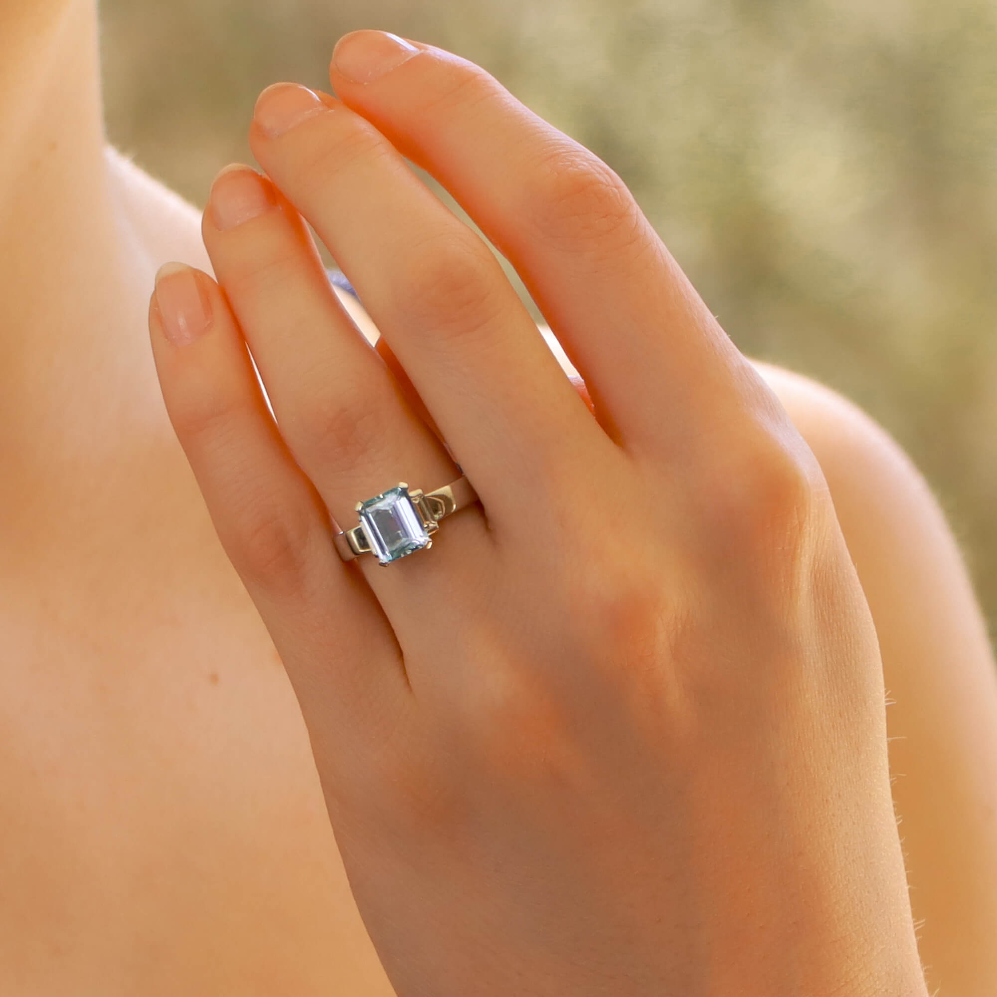 Contemporary aquamarine ring hot sale