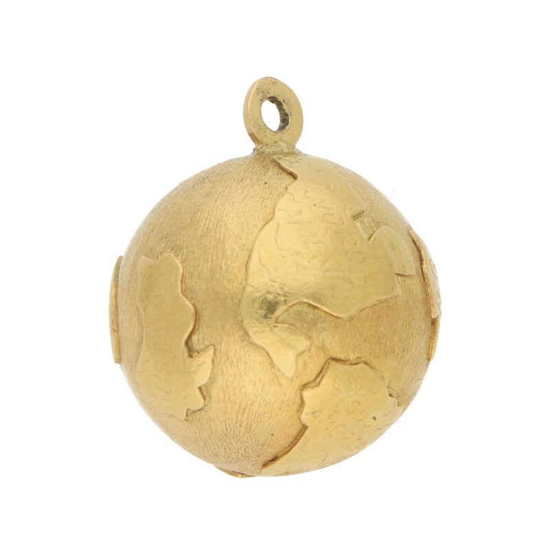 Vintage Globe Charm in 18k Yellow Gold