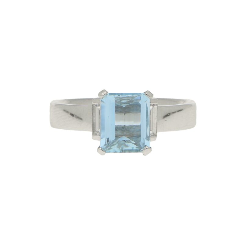 Aquamarine and Diamond Ring in White Gold