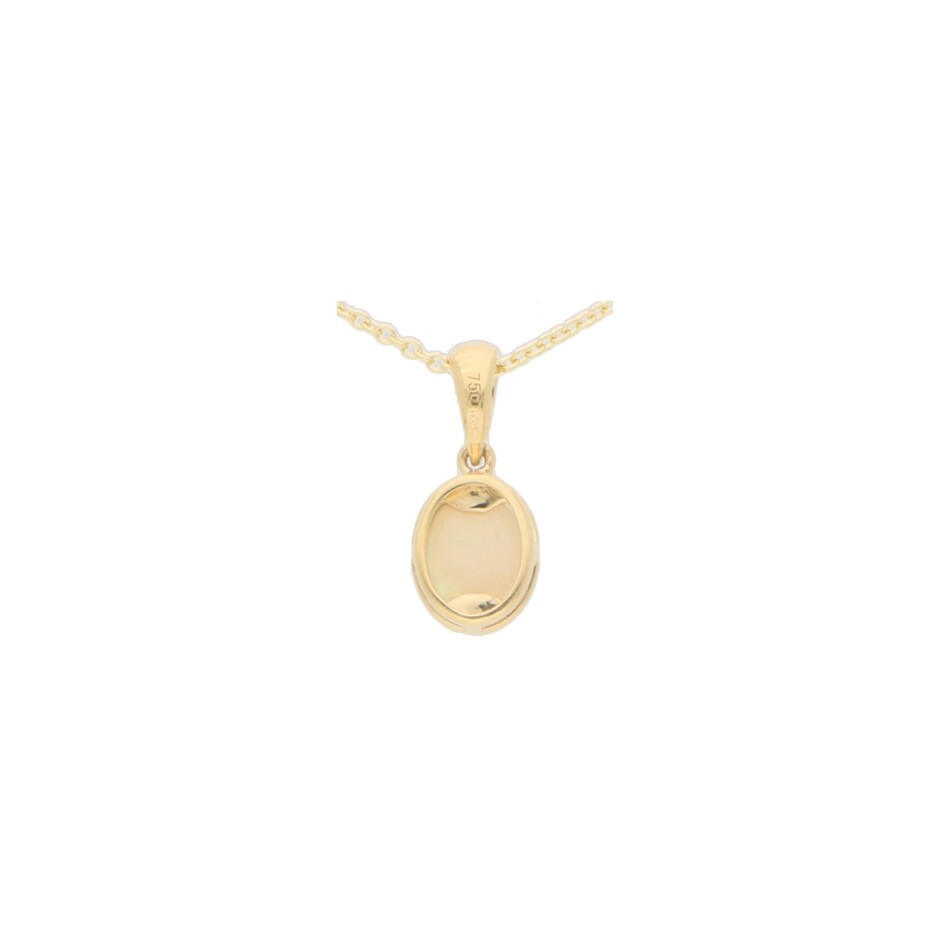 Opal Pendant Necklace Set in Yellow Gold