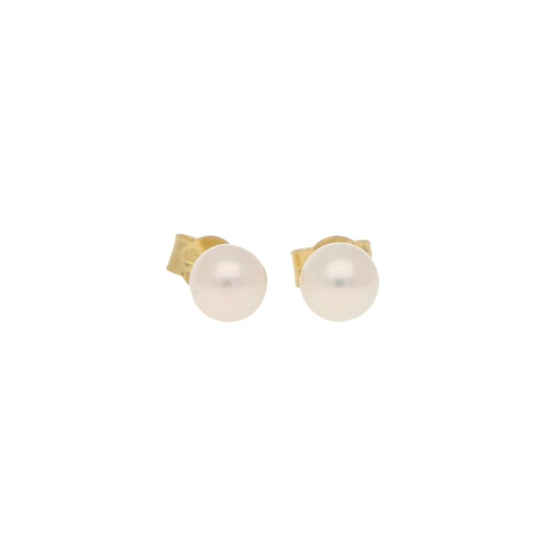 5-5.5mm Cultured Pearl Stud Earrings