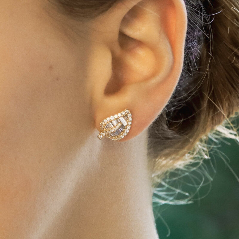 Diamond Leaf Stud Earrings in Yellow Gold