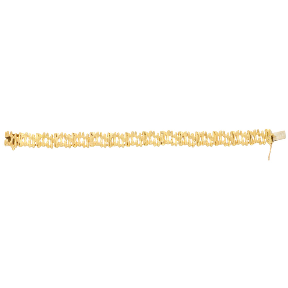 Vintage yellow gold bark link bracelet