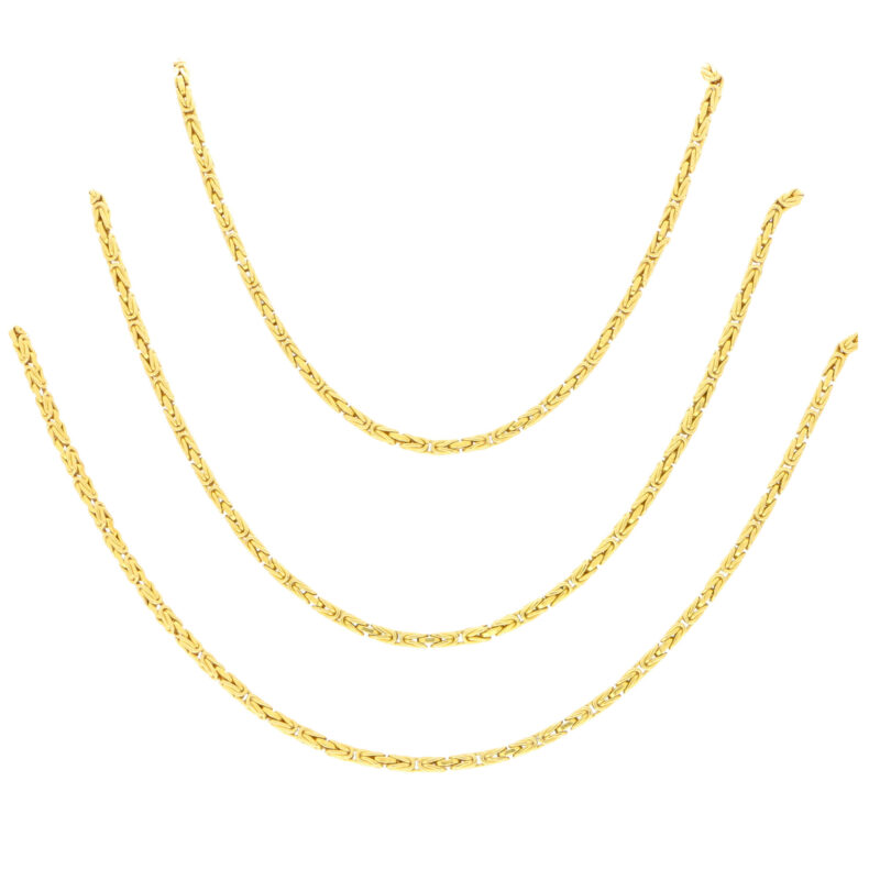 Vintage 36'' Chaumet Etruscan Style Chain