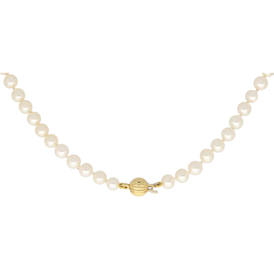 White Pearl Strand Necklace With Fluted Clasp