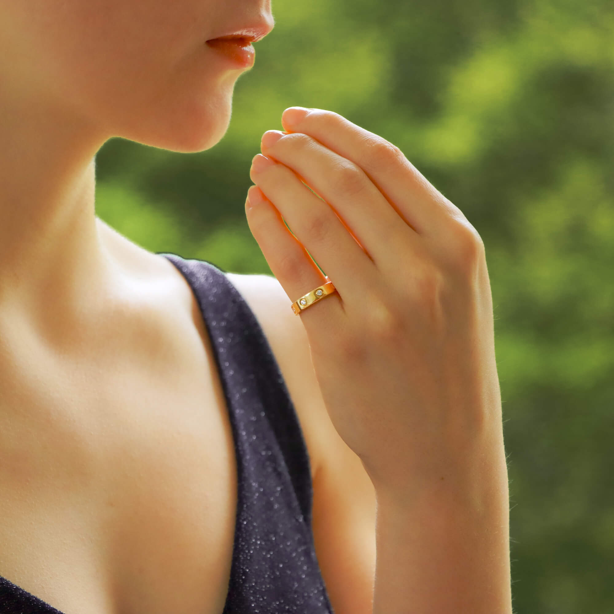 Small cartier love ring shop