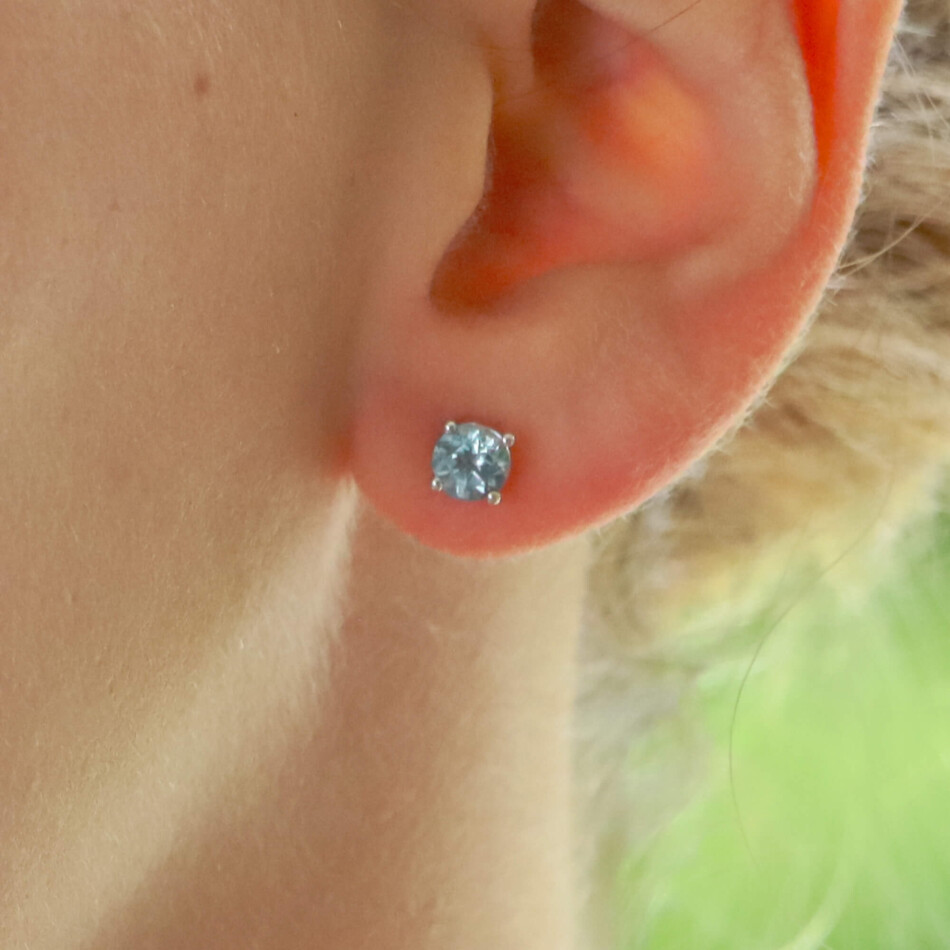 Round Cut 0.89ct Blue Aquamarine Stud Earrings