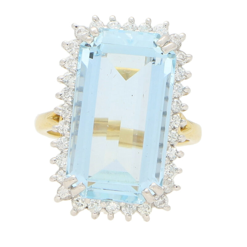 Contemporary Aquamarine and Diamond Cocktail Ring