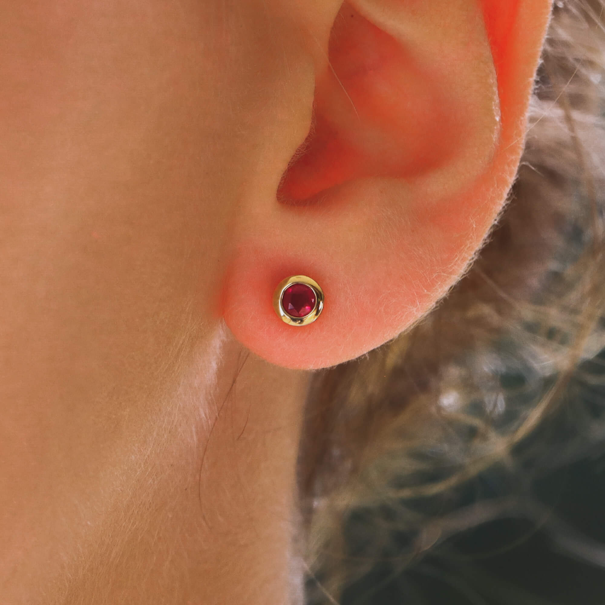 Ruby stud earrings yellow gold sales