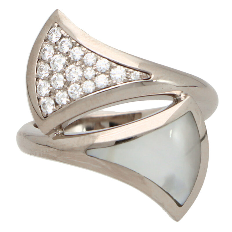 Vintage Bvlgari Mother-of-Pearl and Diamond 'Divas Dream' Ring