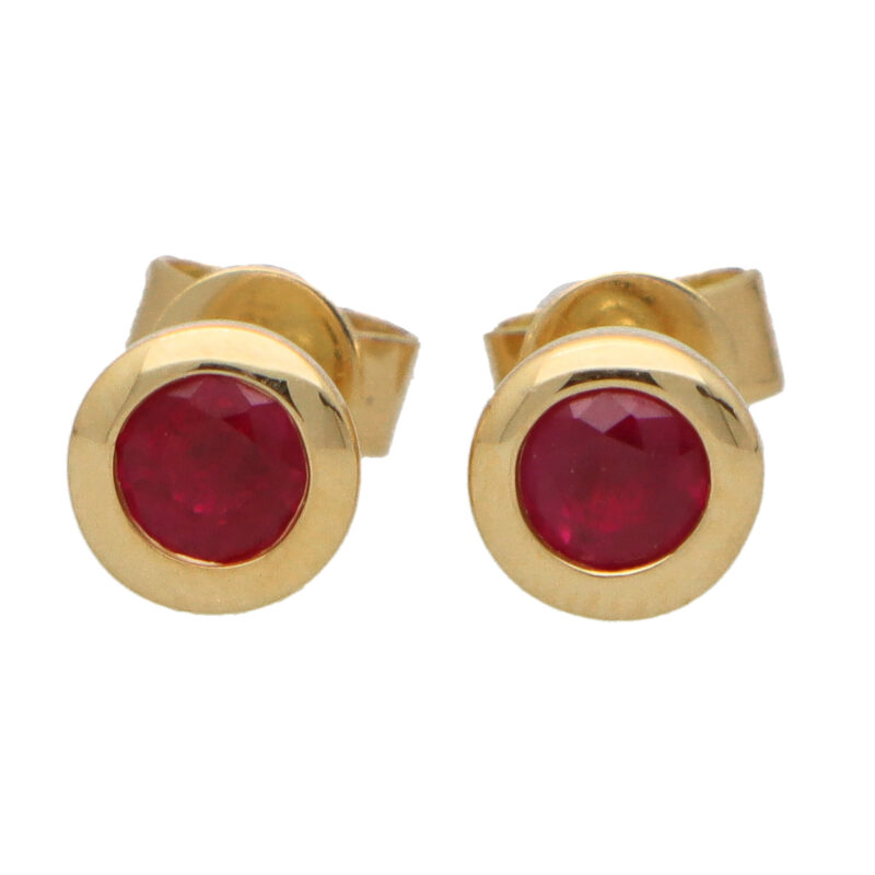 Round Cut 0.47ct Ruby Stud Earrings