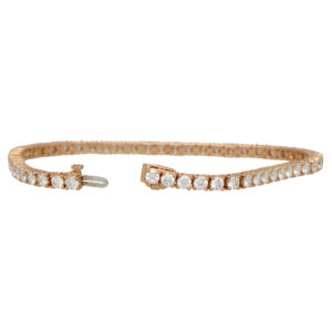 Contemporary 5.82ct Diamond Line Bracelet