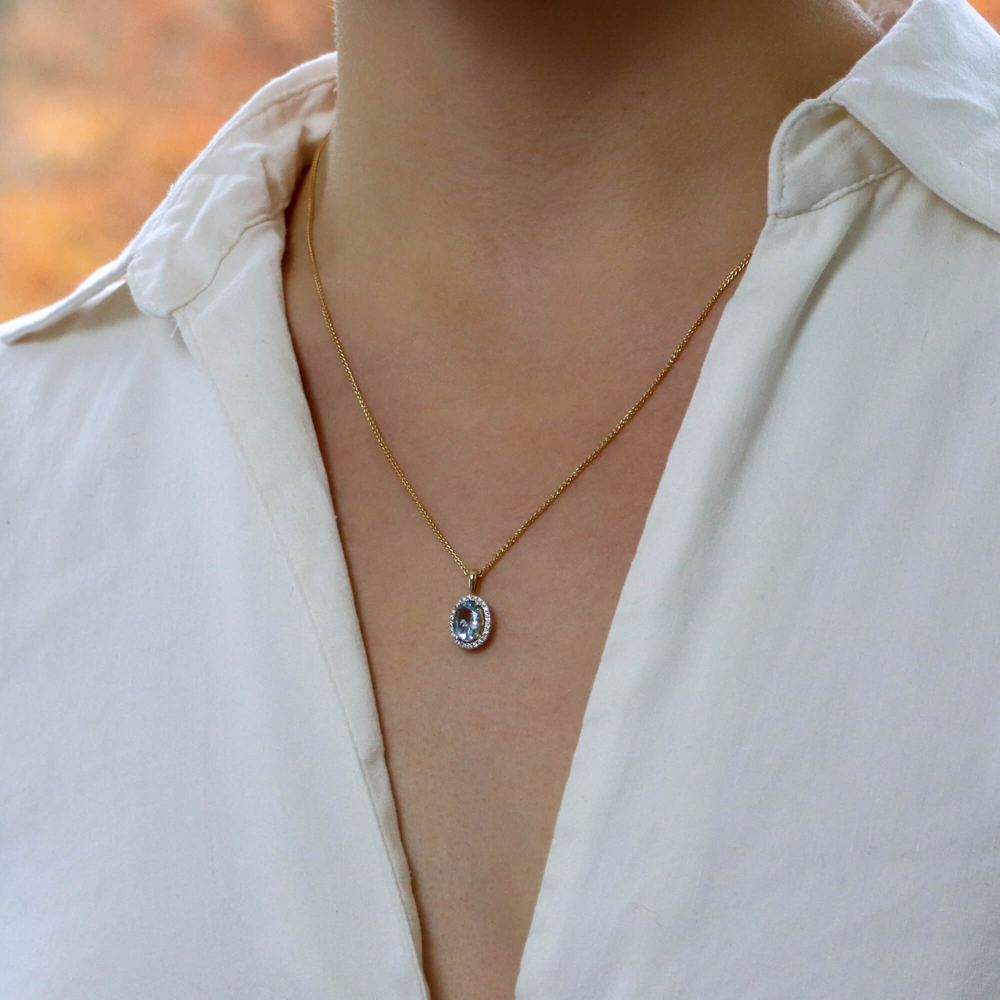 Yellow gold aquamarine necklace hot sale