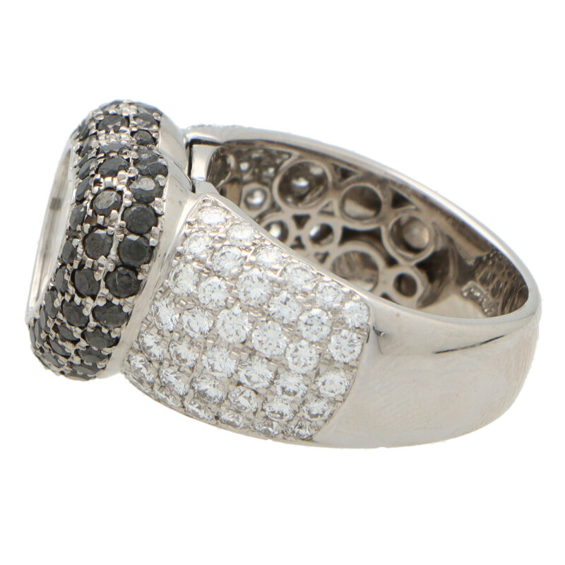 Vintage Chopard Black and White Diamond 'Happy Diamonds' Ring