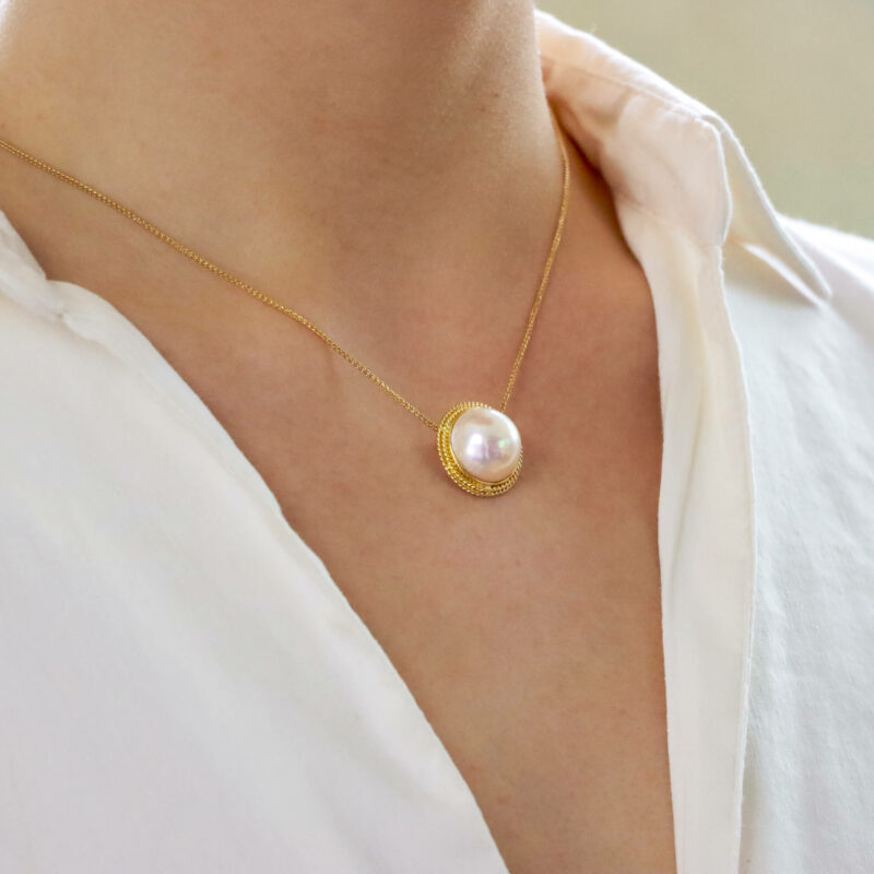 Vintage Mabe Pearl Pendant