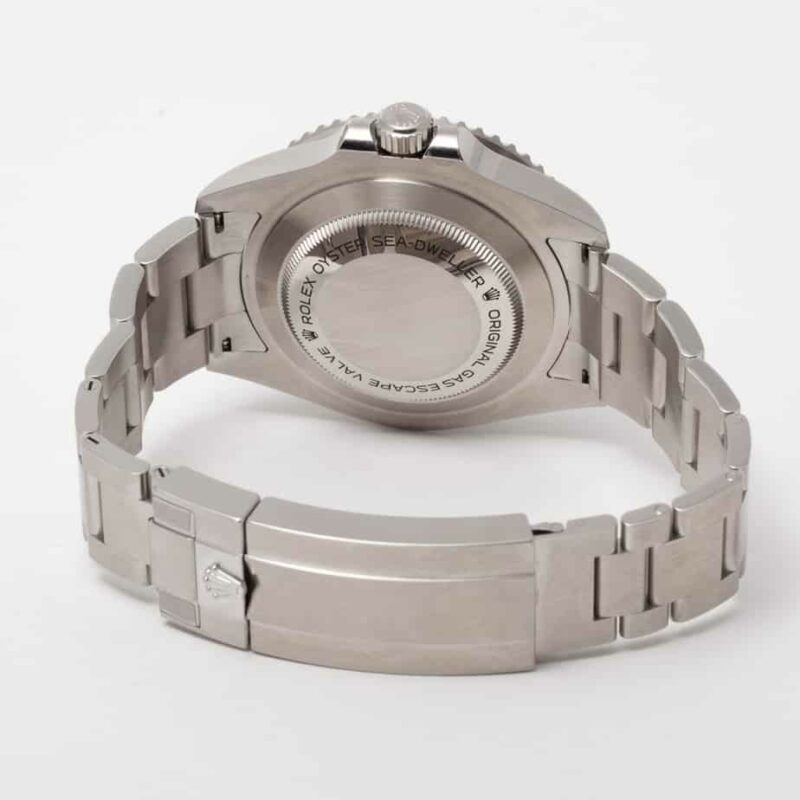 Rolex Sea-dweller 126600