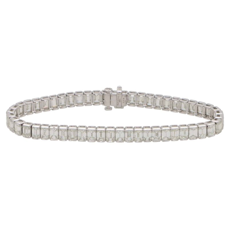 13.60 Carat Emerald Cut Diamond Line Tennis Bracelet