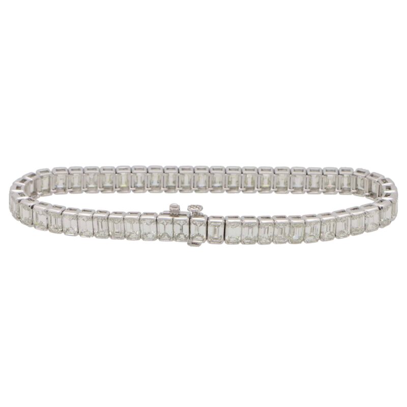 13.60 Carat Emerald Cut Diamond Line Tennis Bracelet