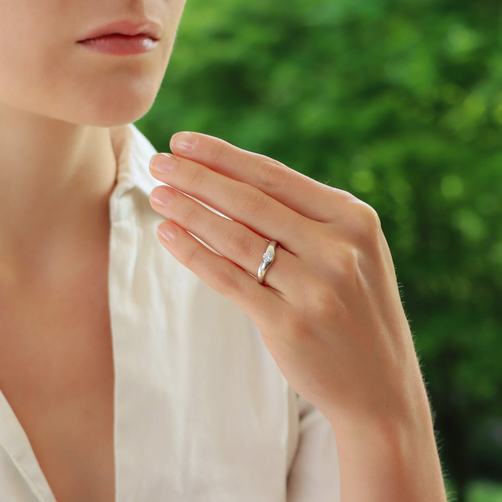 Tiffany curved wedding band discount