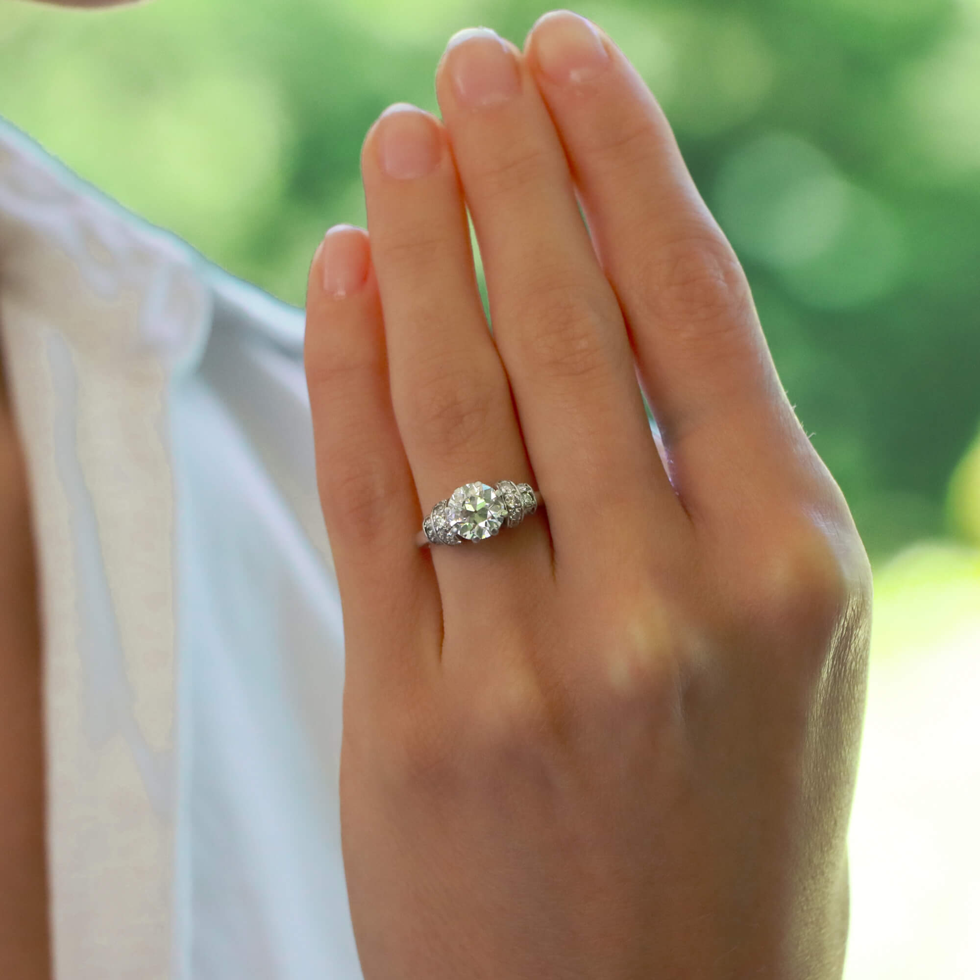 European hand cut diamond top