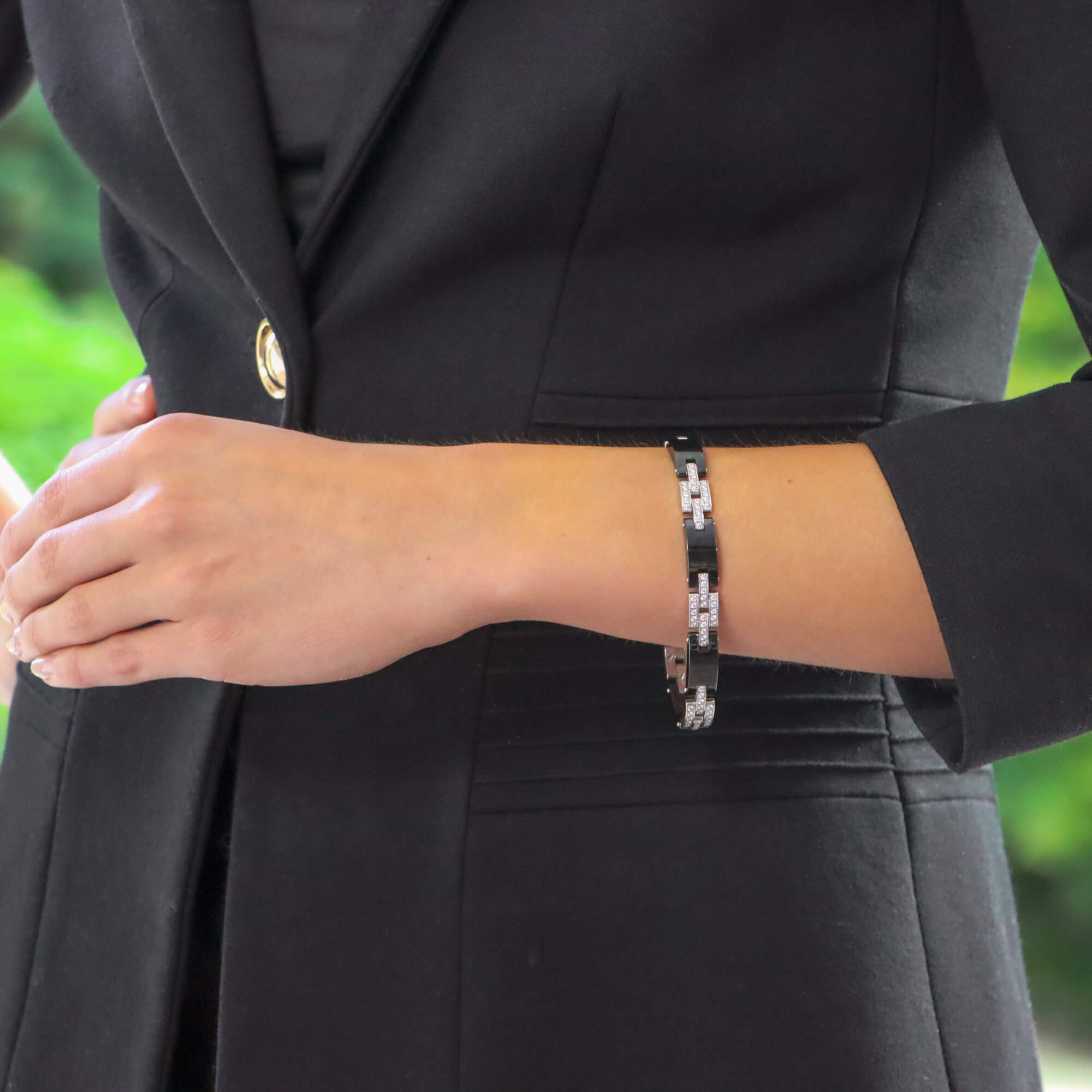 Cartier ceramic bracelet 2025