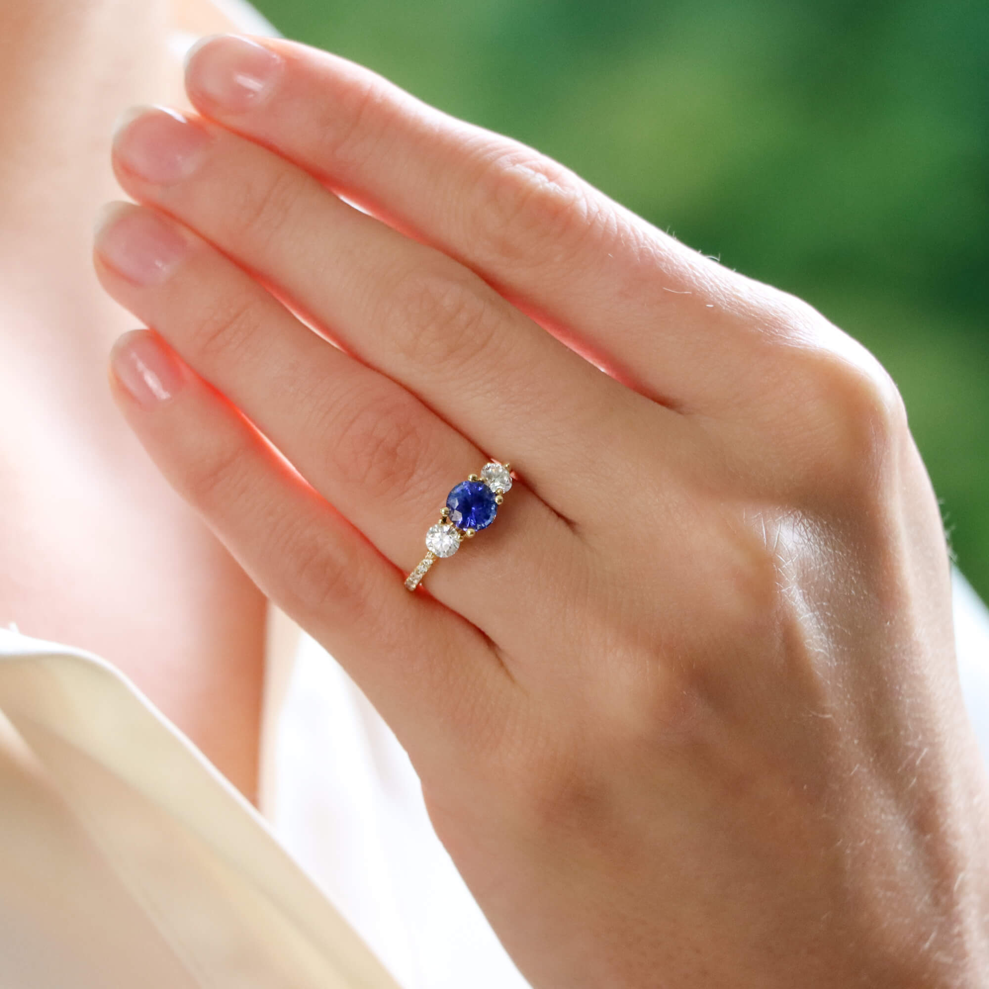 Vintage diamond sapphire clearance ring