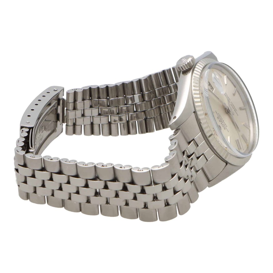 Vintage 1975 Rolex Oyster DateJust Watch With Light Grey Dial