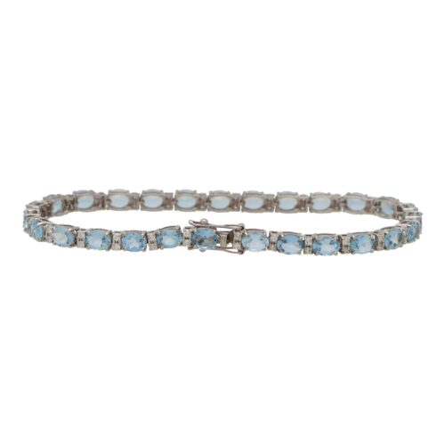 Contemporary Aquamarine and Diamond Bracelet